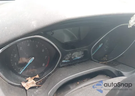 2012 Ford Focus Se z USA, uszkodzony, nr VIN 1FAHP3F20CL114078